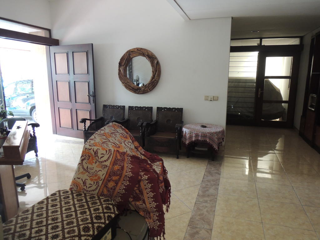 Rumah Polonia Guest House Τζακάρτα Εξωτερικό φωτογραφία