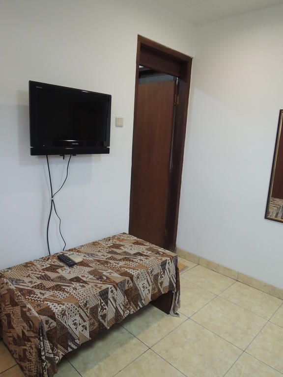 Rumah Polonia Guest House Τζακάρτα Δωμάτιο φωτογραφία